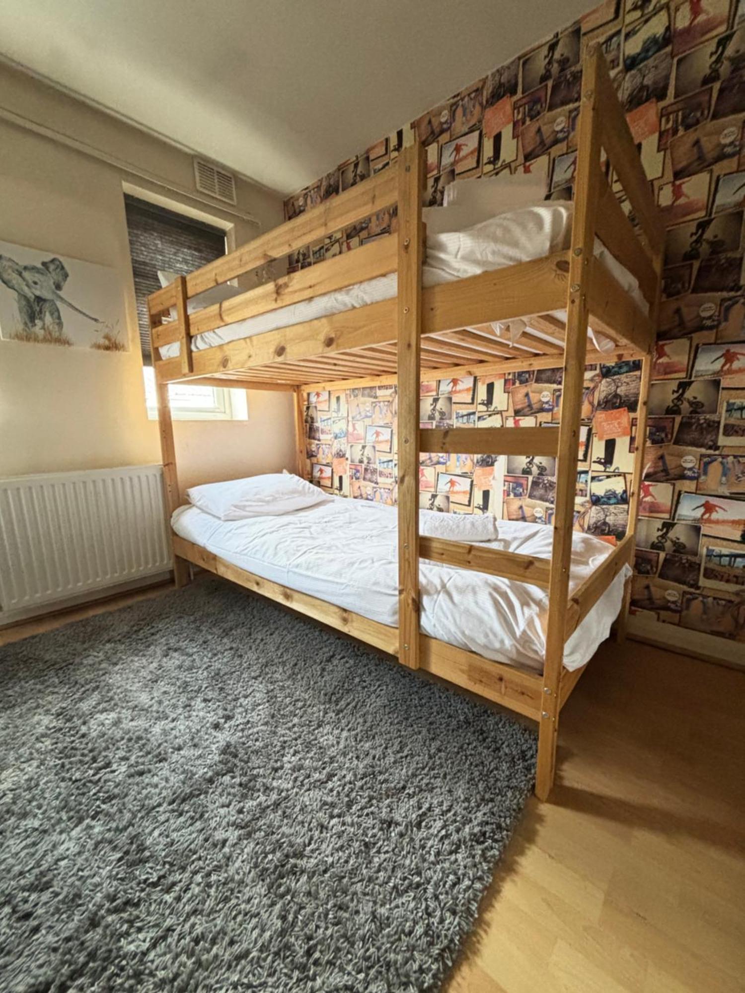 City Airport Serviced House Ferienhaus London